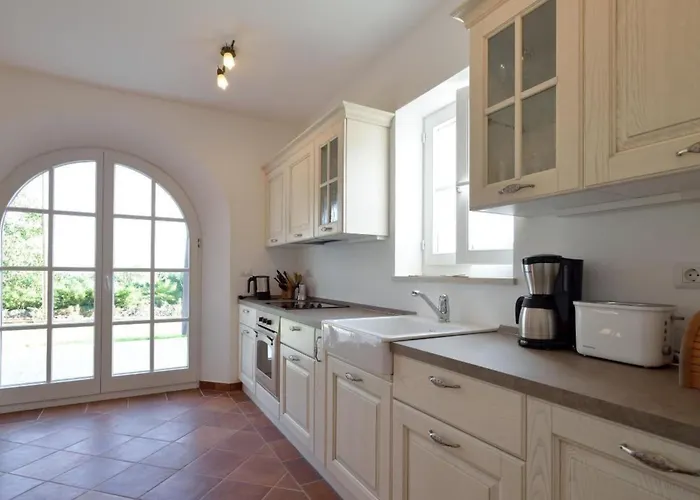 Miramar By Interhome * Tar-Vabriga